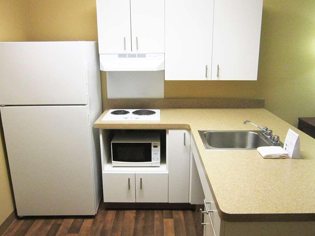 Extended Stay America Select Suites - Jacksonville - Lenoir Avenue East Bilik gambar